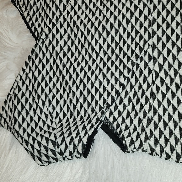 H&M Black & White Spaghetti Strap Slip On Dress, Pre-loved in EC, Size Small - Picture 3 of 8